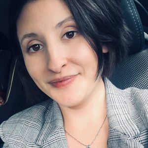 Meet your Posher, Amber